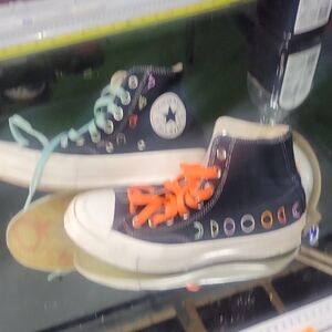 Womens 8.5 Converse Wmns Chuck 70 High 'Mystic Symbols'.  Excellent Condition.